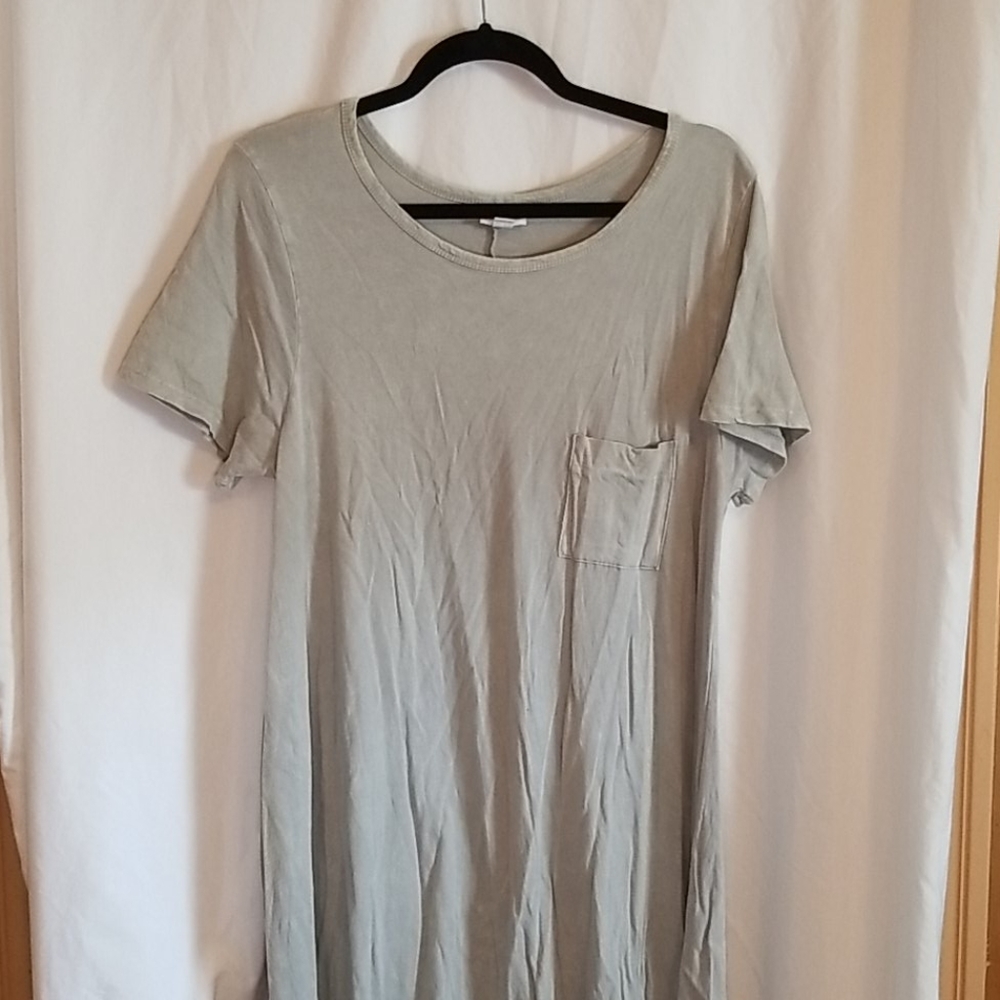 Distressed Lularoe Carly
